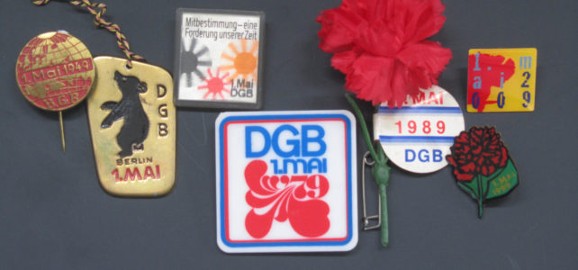 Aus dem Archiv – Maiabzeichen Aus dem Archiv – Maiabzeichen
