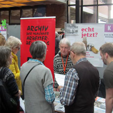 Münchner Freiwilligenmesse: Besucher zeigen großes Interesse an ehrenamtlichen Mitarbeit in unserem Archiv